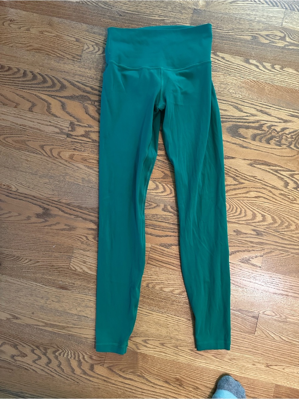 lululemon athletica raceway green align 28” leggings